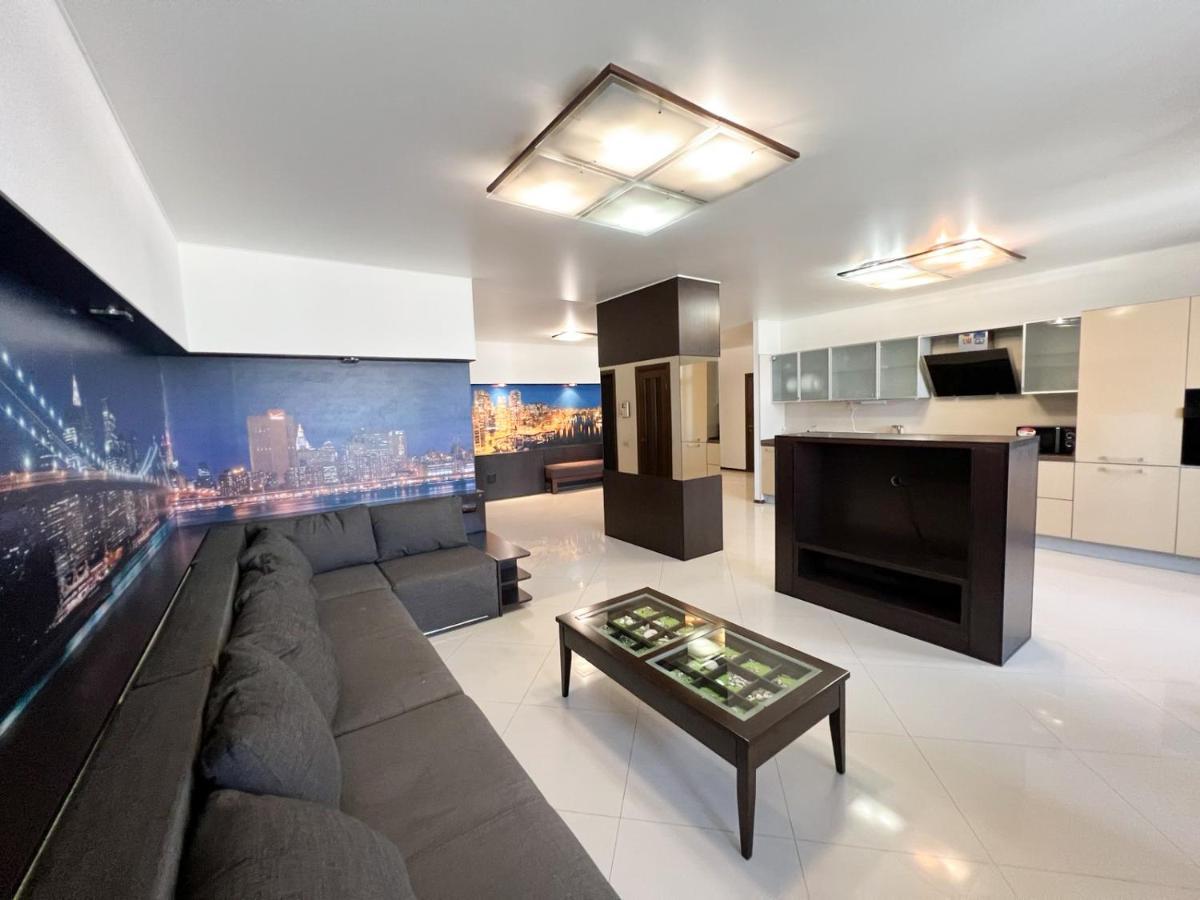 Cozy Apartments On The Left Bank 키예프 외부 사진