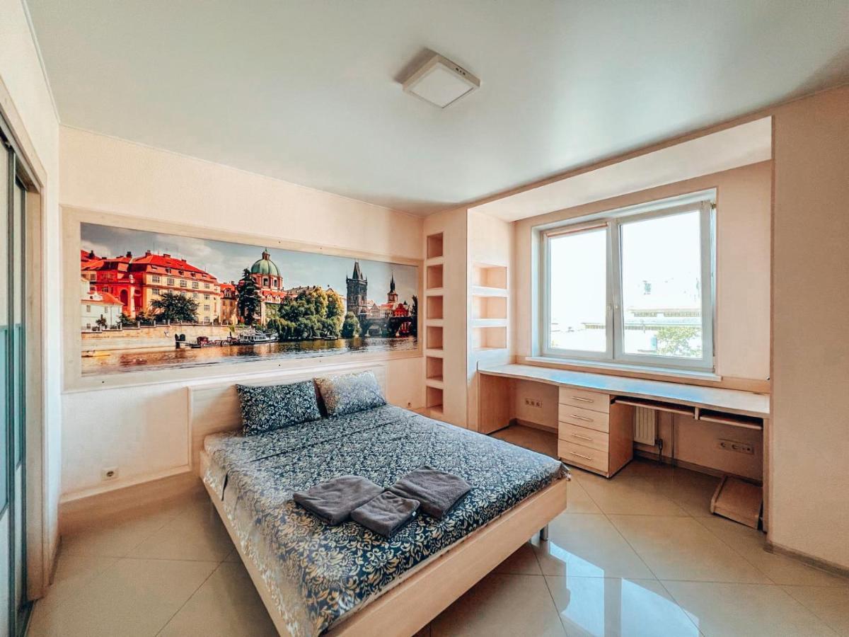 Cozy Apartments On The Left Bank 키예프 외부 사진